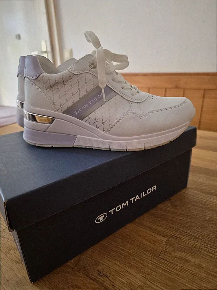 Tom Tailor Sneaker Damen Größe 38 Weiß Lavender Keilabsatz, Turnschuhe, Top