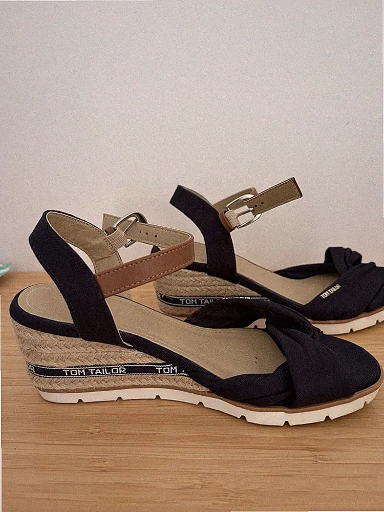 Tom Taylor Sandalen mit keilabsatz Blau Größe 36