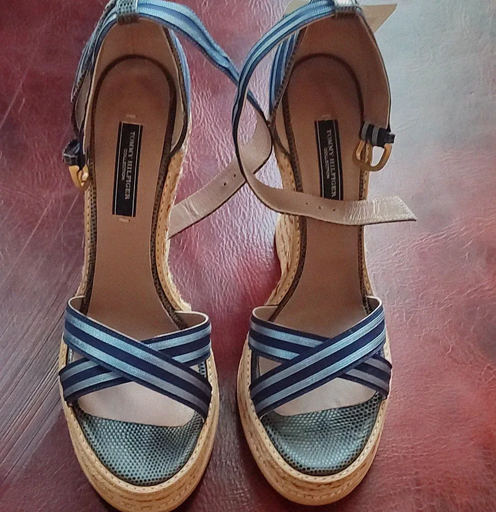 Tommy Hilfiger Collection Damen Keilsandalen gestreift blau/beige Riemchen EU 41