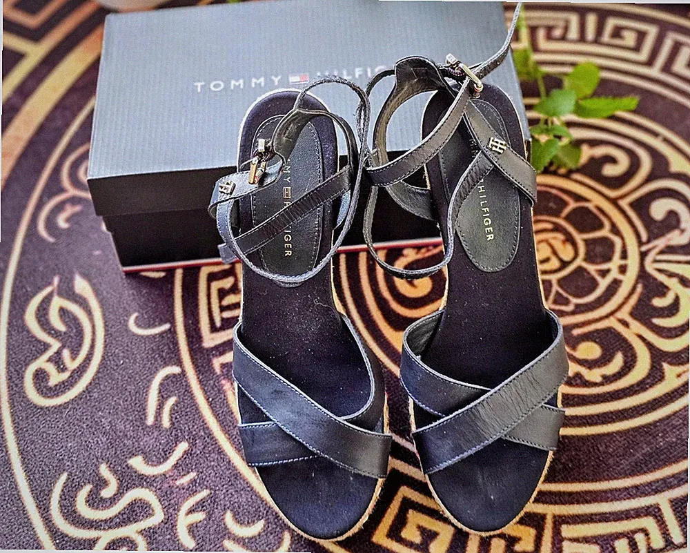 Tommy Hilfiger Damen Keilabsatz Riemchen-Sandalen Leder Blau/Beige Gr. 41