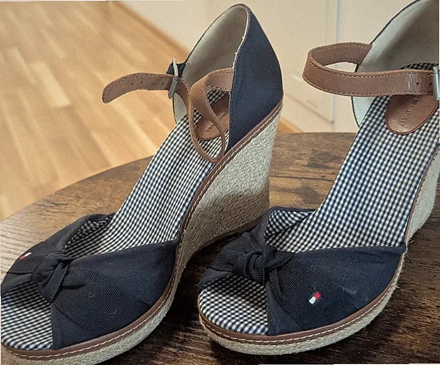 Tommy Hilfiger Damen Keilabsatz Sandalen blau Stoff Riemchen Schleife Gr. 41