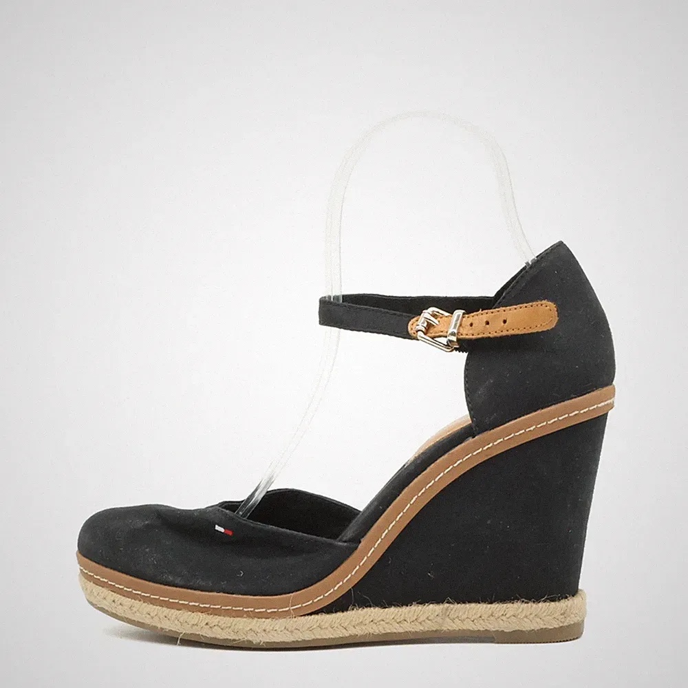 Tommy Hilfiger Damen Sandalen EU 37 FW0FW02791 Schwarz Iconic Basic
