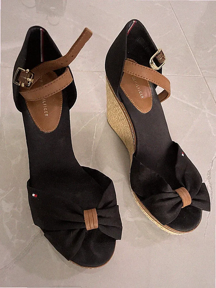 Tommy Hilfiger Damen Sandalen, Größe 40