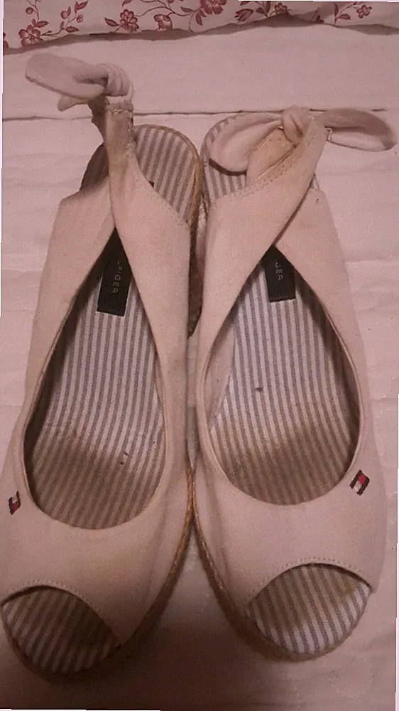 Tommy Hilfiger Damen Sandalen Schuhe Keilabsatz Sandals Gr 39