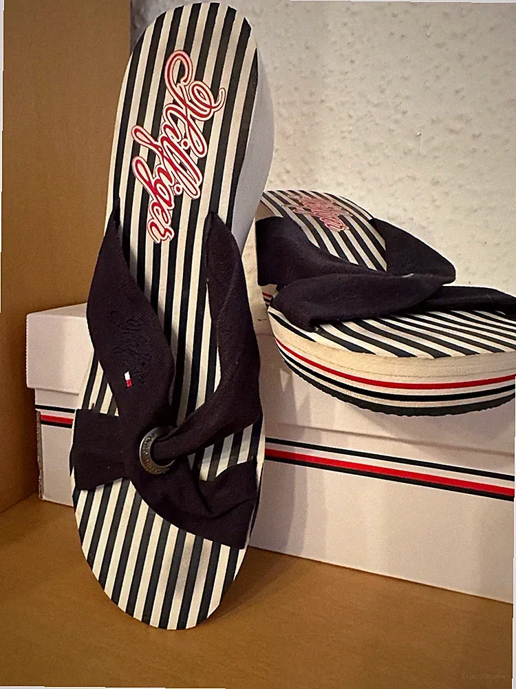 Tommy Hilfiger Damen Sandalen Zehentrenner Keilabsatz hoch gestreift EU 40