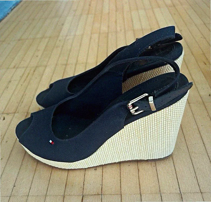 Tommy Hilfiger Damen Slingback Sandalen Keilabsatz hoch blau Peep-Toe Schnalle