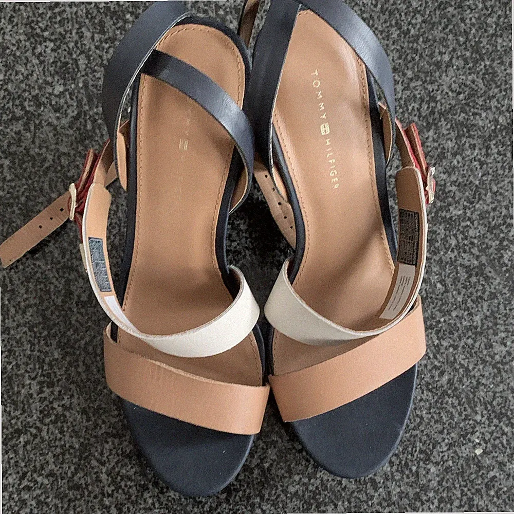 Tommy Hilfiger FARAH 1A Damen Riemchensandalen Leder Blockabsatz EU 38