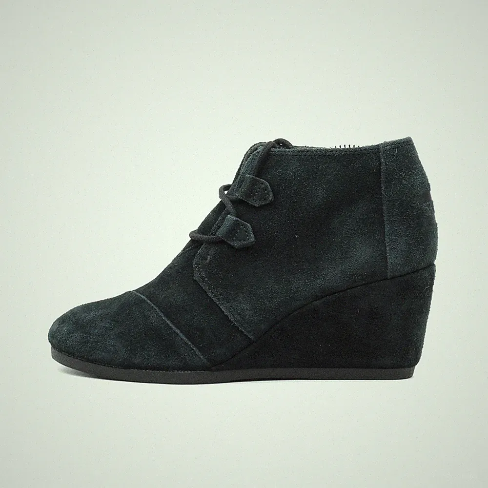 TOMS Damen Stiefel EU 37.5 Wedge Schwarz Classics Keilabsatz Stiefeletten