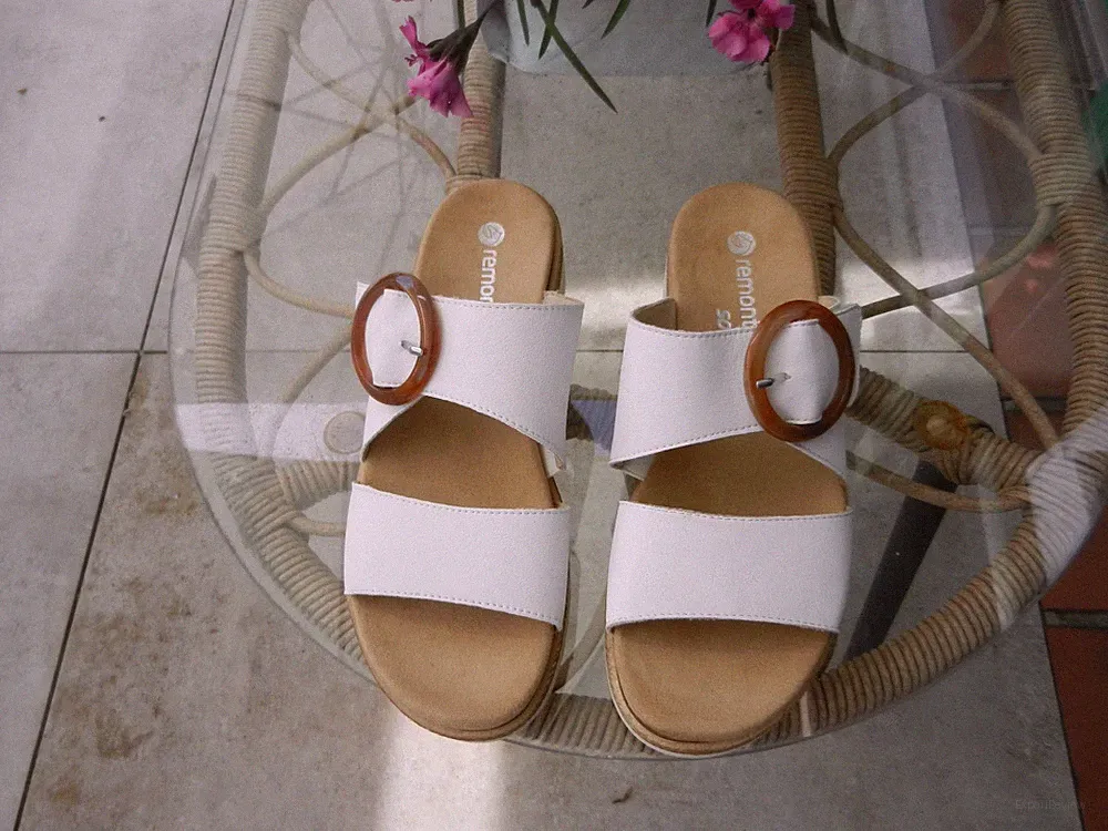 TOP * Sandale * Schuhe * Gr.39 * Remonte * NEU *