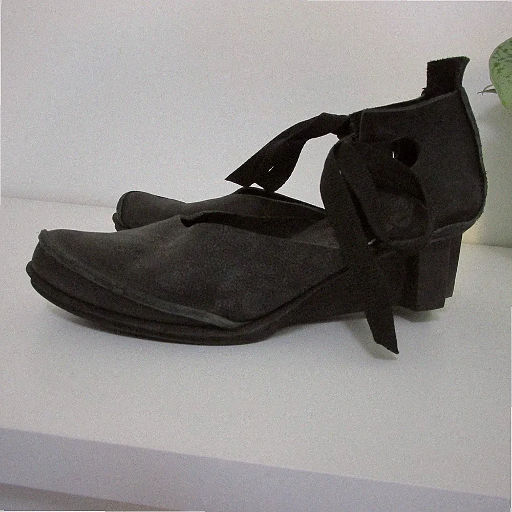 Trippen "Foxy" Sandale schwarz Gr. 40