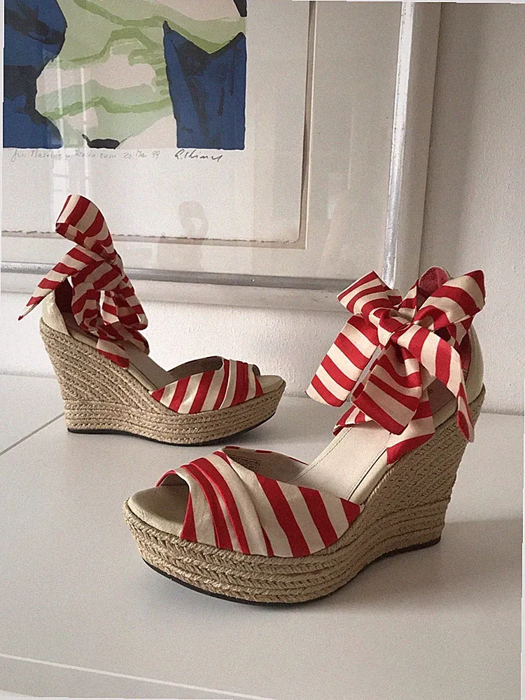 ☀️UGG☀️LUCIANNA zauberhafte Keilsandalen•Seide/Echtleder/Jute•Rot/Weiß-gestreift