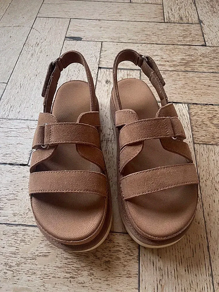 Ugg Plateau Sandalen Goldenstar Gleam -so gut wie neu - Größe 38