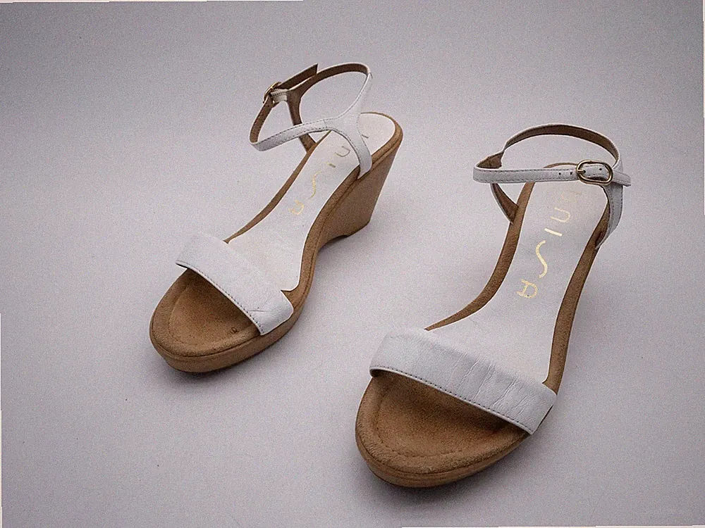 UNISA Damen Sandalette Sommerschuhe Absatzschuhe Weiß Gr. 37 EU Art. 40051-10
