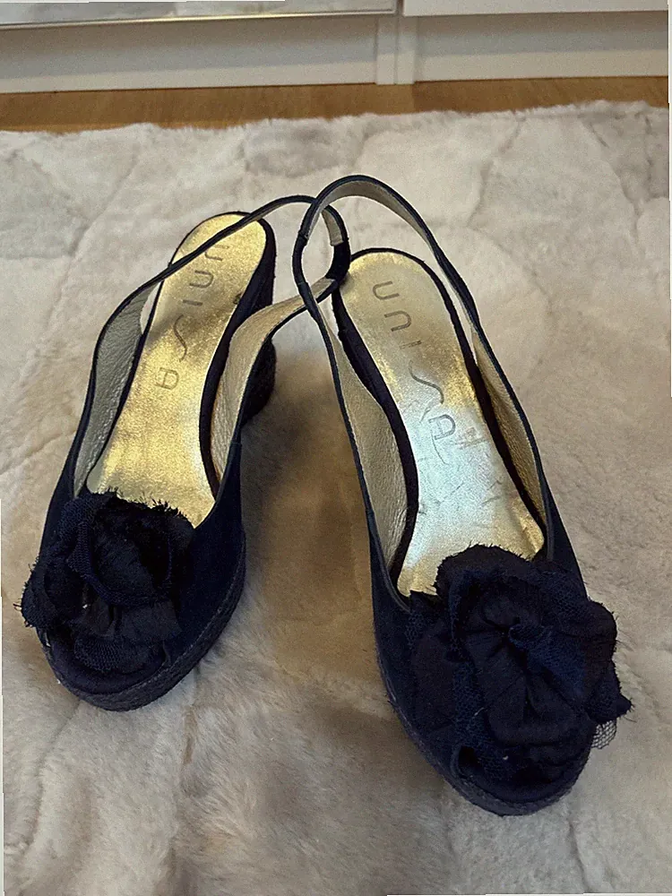 Unisa Wedges, Keilsandale, Gr.39, dunkelblaues Samtleder mit Seidenblume