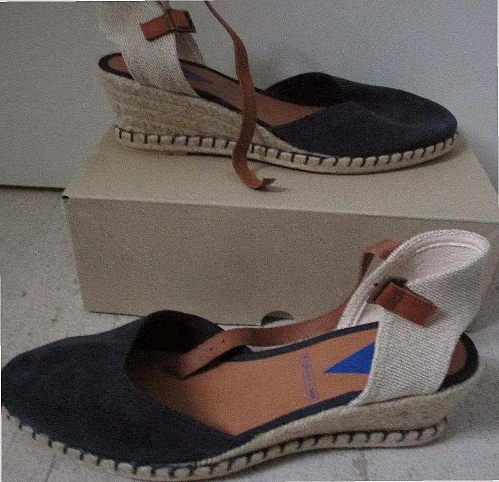 Verbenas Espandrilles , Sandalen , Keilabsatz, Leder Gr 41 Neu