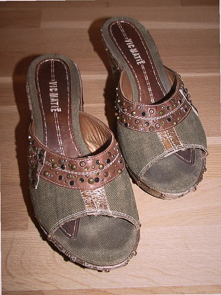 VIC MATIE Wedges Keil Sandale Pumps grün braun Gr 39 Strass Leder Textil schöön!