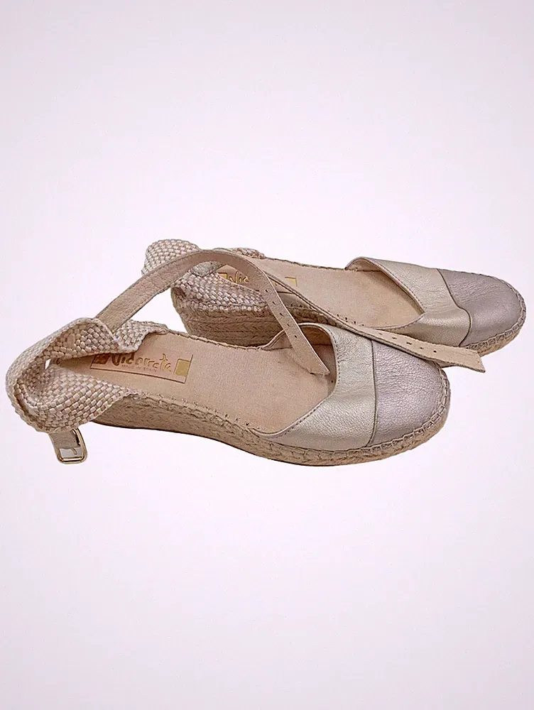 Vidorreta Wedges Espadrilles Keilabsatz Gold Metallic Riemchen Gr. 38