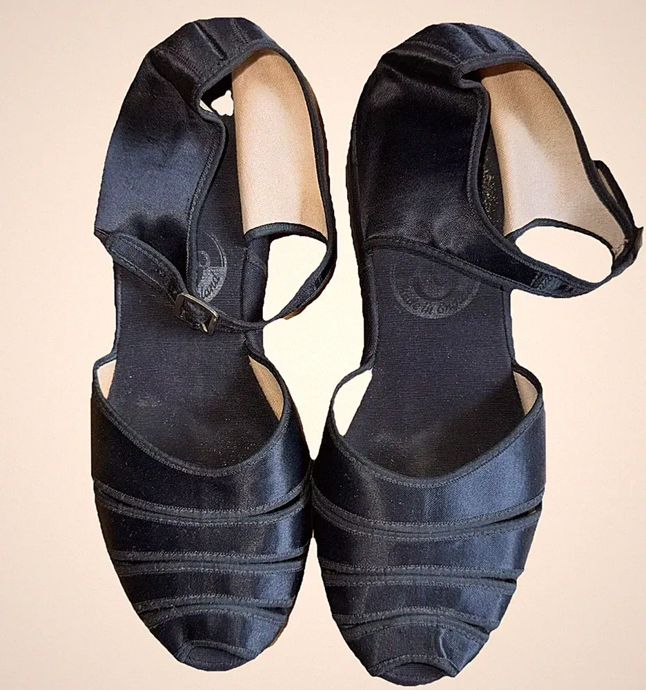 VINTAGE 30ER JAHRE SANDALEN SCHWARZ SATIN PEEPTOE KEILABSATZ GRÖSSE 5 LEDERSOHLE