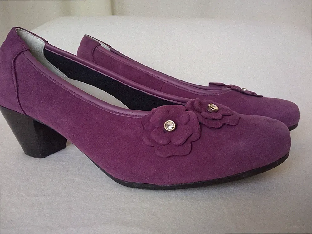 Vitaform bequeme Damen Pumps Gr. 40 (7) Weite H lila Veloursleder