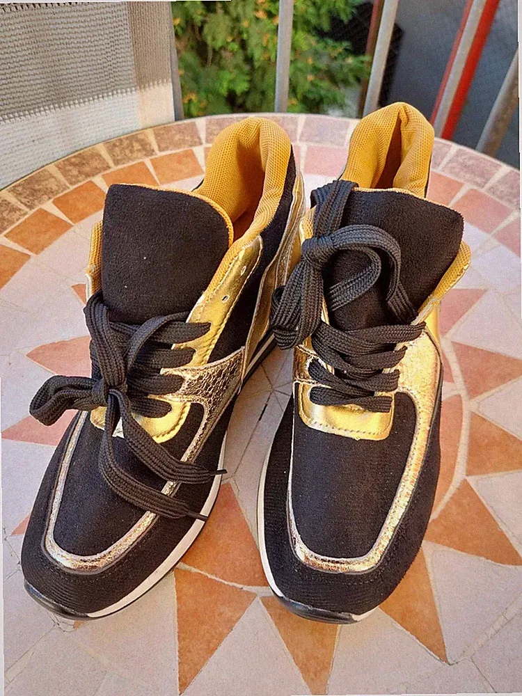 Wedge Sneaker Turnschuhe Sportschuhe Wanderschuhe schwarz gold neu 39 40 41
