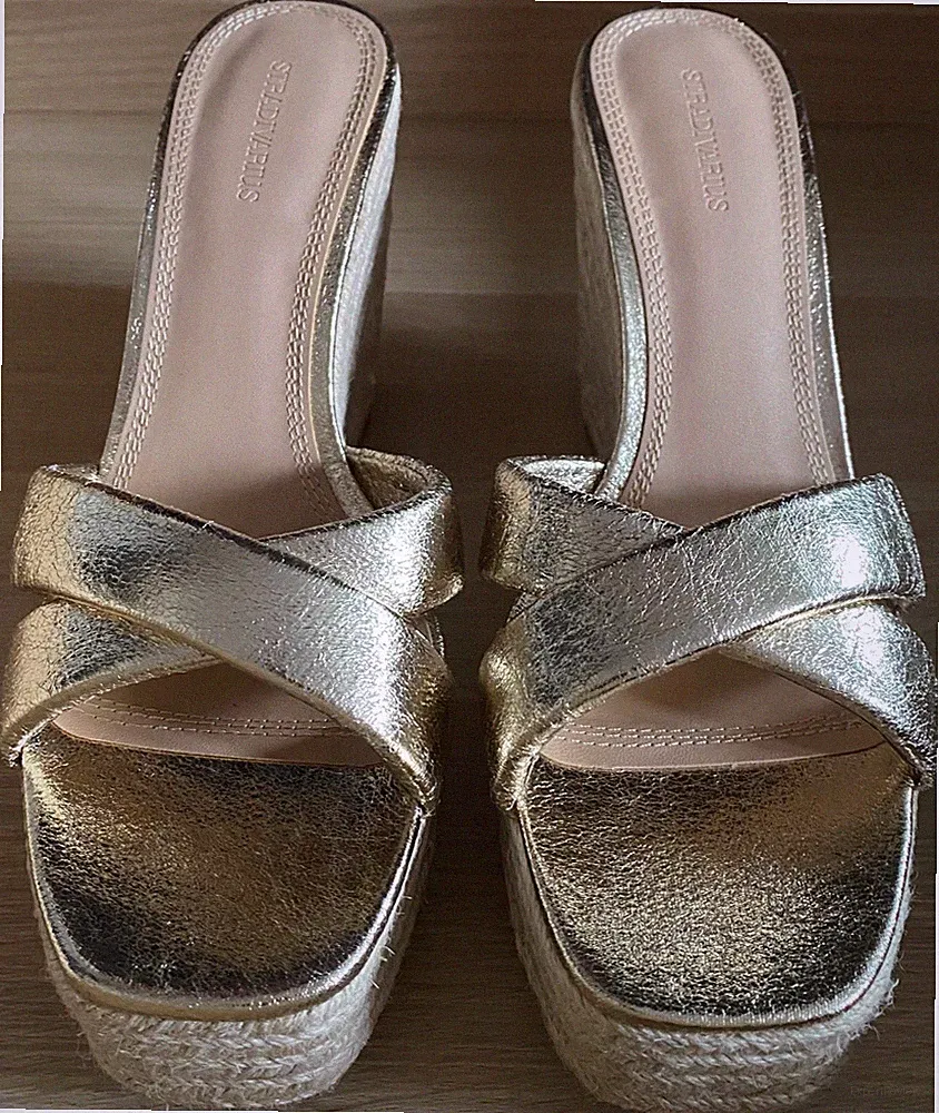 Wedges Gr.41 Gold Stradivarius
