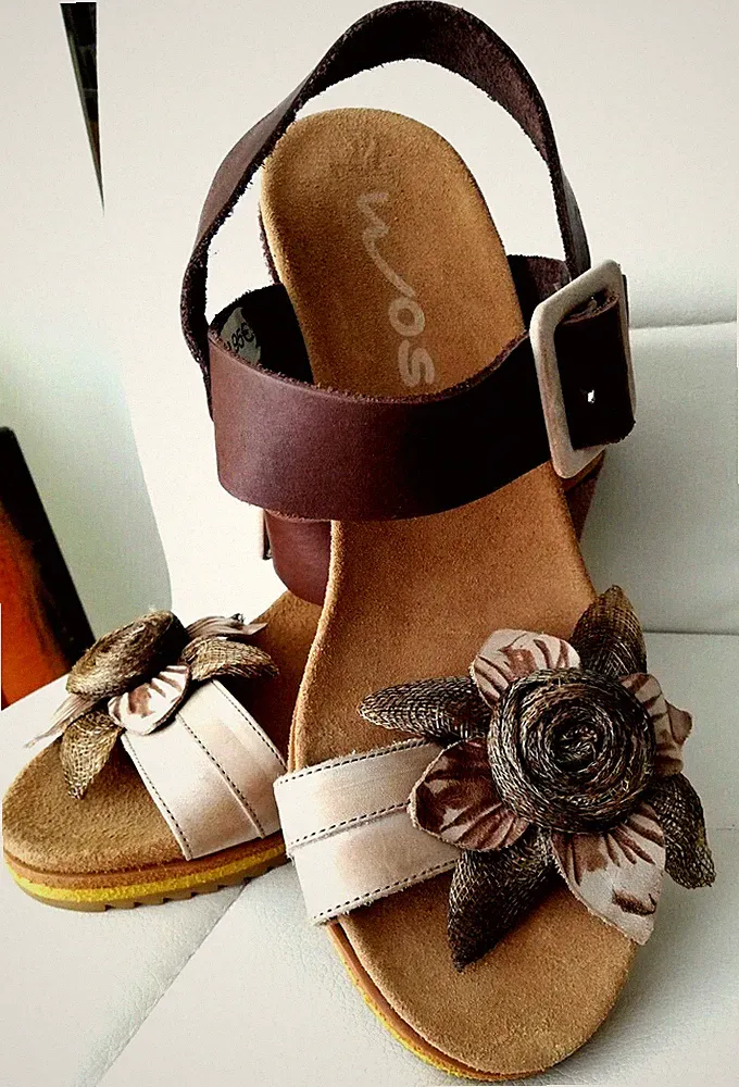Wosh Spain Damen Schuhe Sandaletten Keilabsatz Leder Blume braun Größe 37 neu