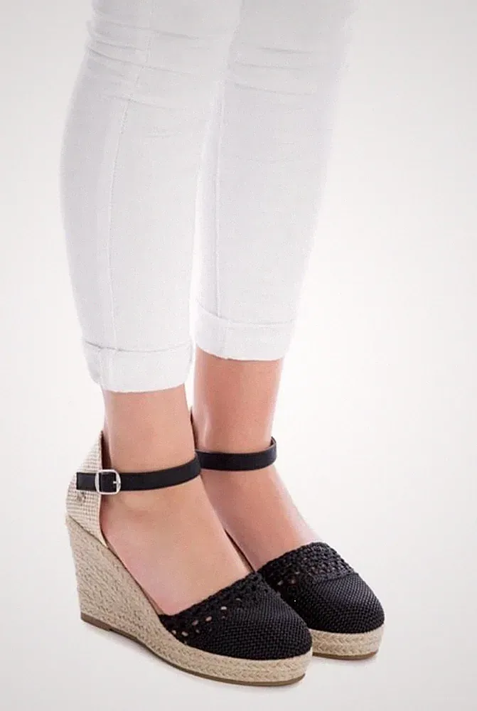 Xti Damen Espadrilles Sandalen Mit Hoher Keil Sohle Aus Kordel Schwarz