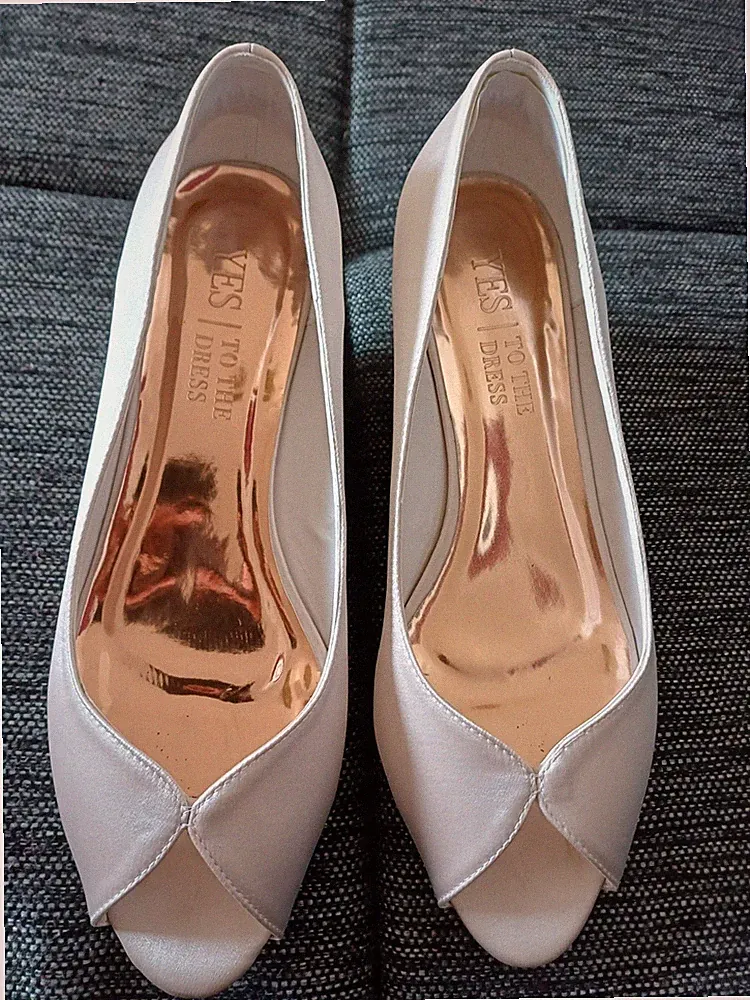 YES SCHUHE, HOCHZEIT, GR.41, SATIN, NUDE, FAST NEU, KEILABSATZ