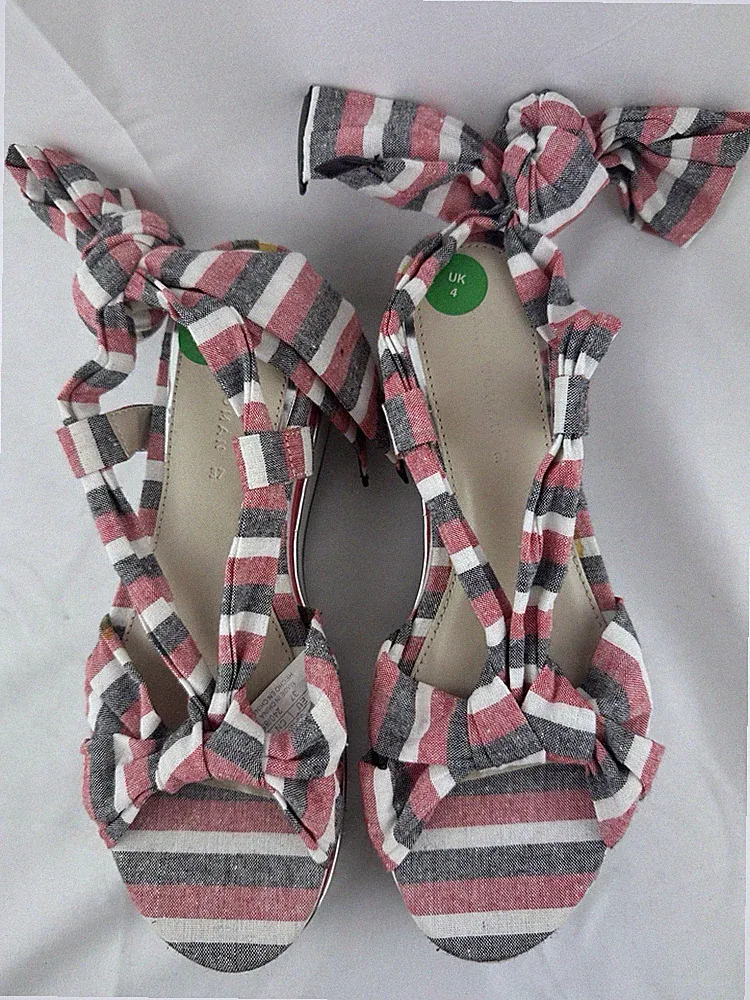 Zara Damen Gestreifte Plateau Espadrille Sandalen mit Knöchelriemen UK 4 EU 37
