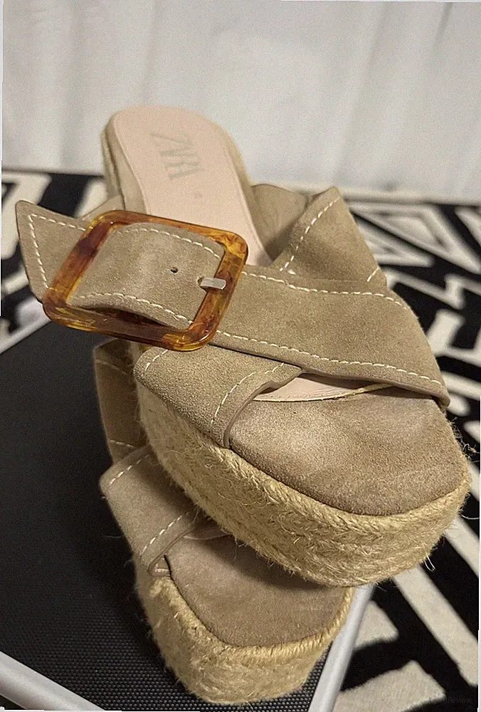 Zara Damen Mules Sandalen Plateau Keilabsatz Wildleder Beige Schnalle EU 39